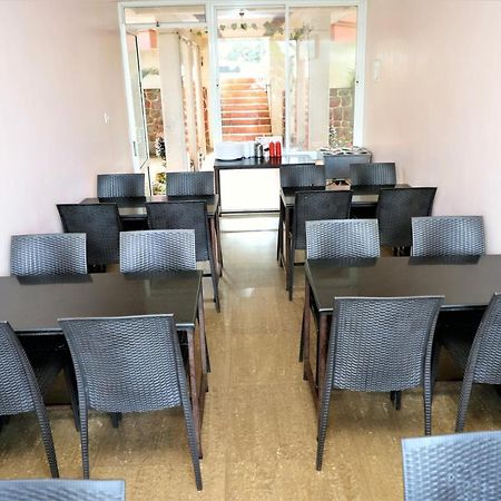 潘奇加尼 河宫旅馆酒店 外观 照片