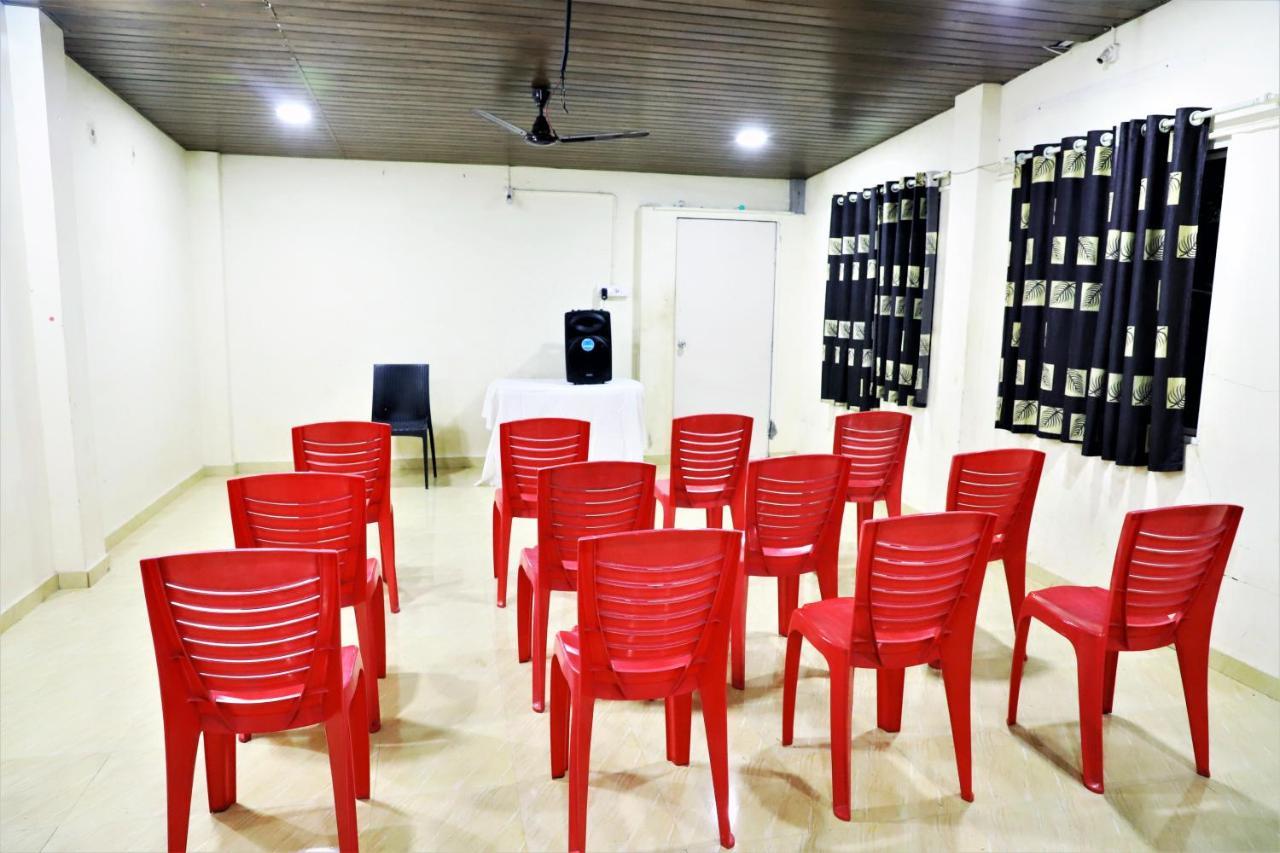 潘奇加尼 河宫旅馆酒店 外观 照片